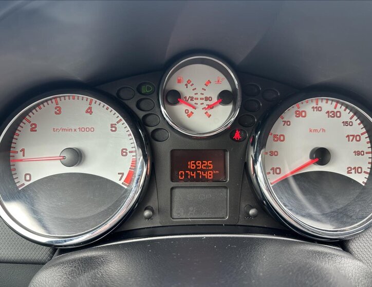 Peugeot 207 Hatchback 1,4 l 54 kw