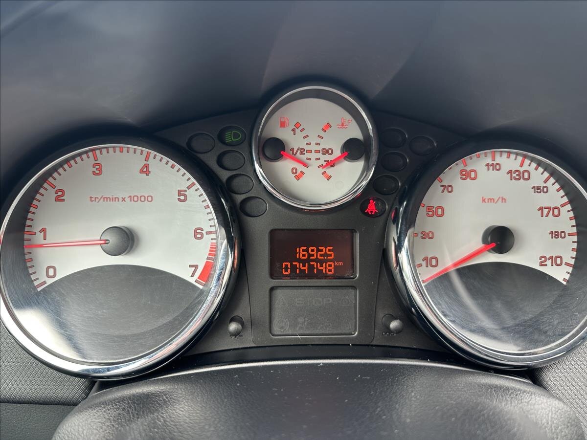 Peugeot 207 Hatchback 1,4 l 54 kw