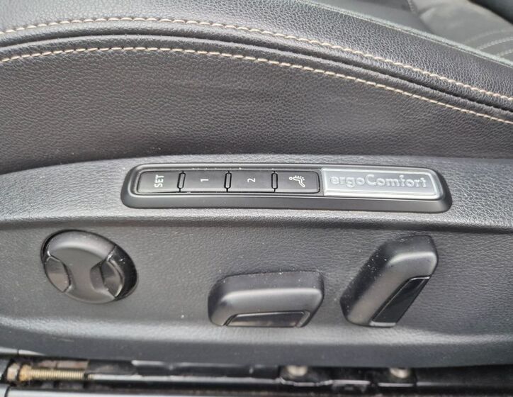 Volkswagen Passat 18