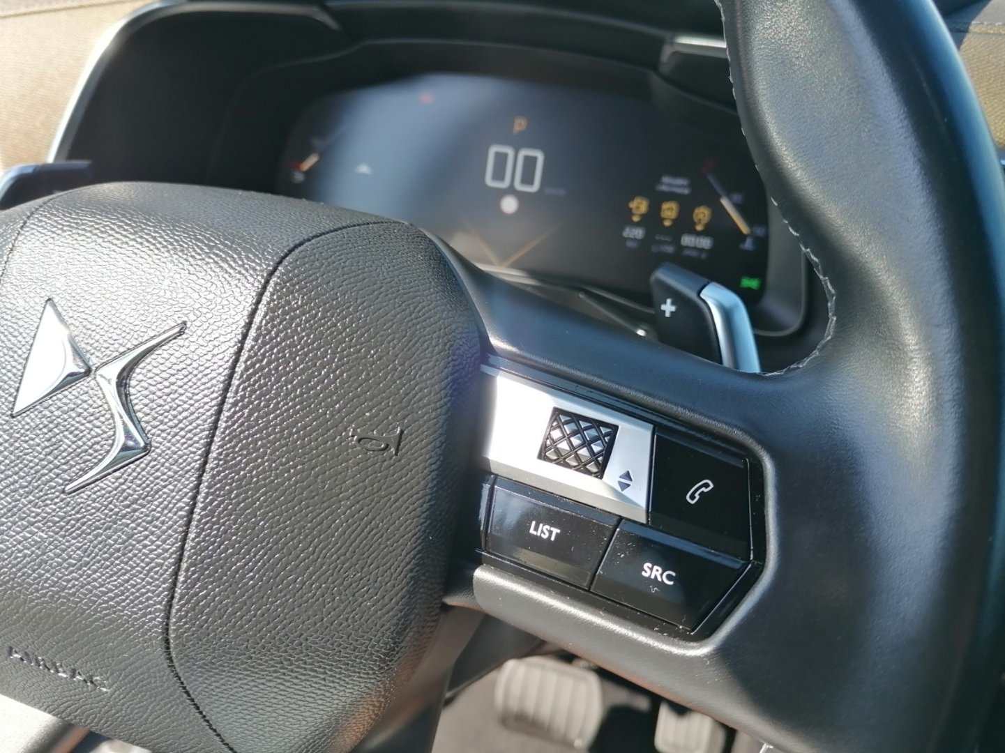 DS Automobiles DS7 Crossback