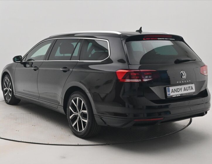 Volkswagen Passat Kombi 2,0 l 110 kw