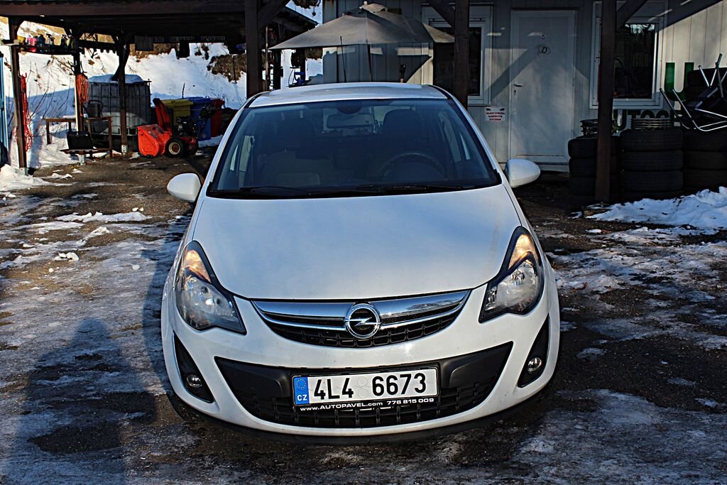 Opel Corsa Hatchback 1,2 l 63 kw