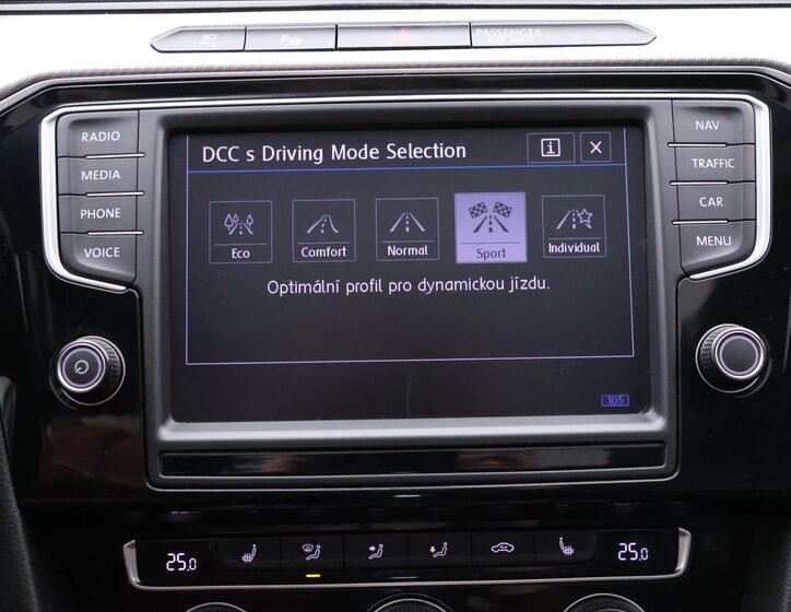 Volkswagen Passat Kombi 2,0 l 206 kw