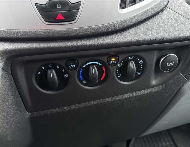 Ford Transit 15