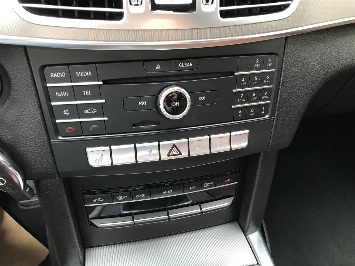 Mercedes-Benz Třídy E Kombi 2,1 l 100 kw