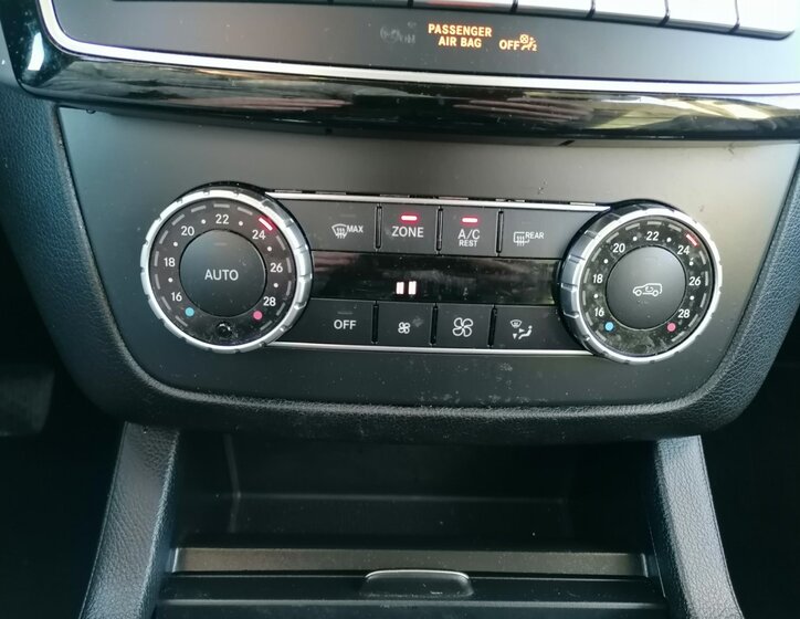 Mercedes-Benz GLE 19