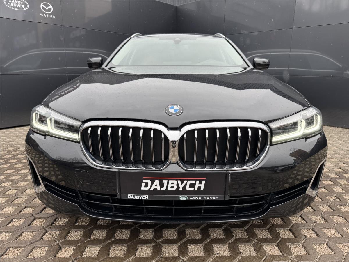 BMW Řada 5 Kombi 3,0 l 210 kw