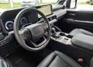 Toyota Land Cruiser 7