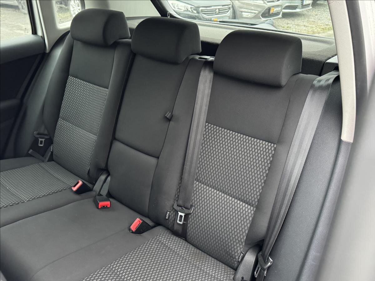 Volkswagen Tiguan MPV 2,0 l 103 kw