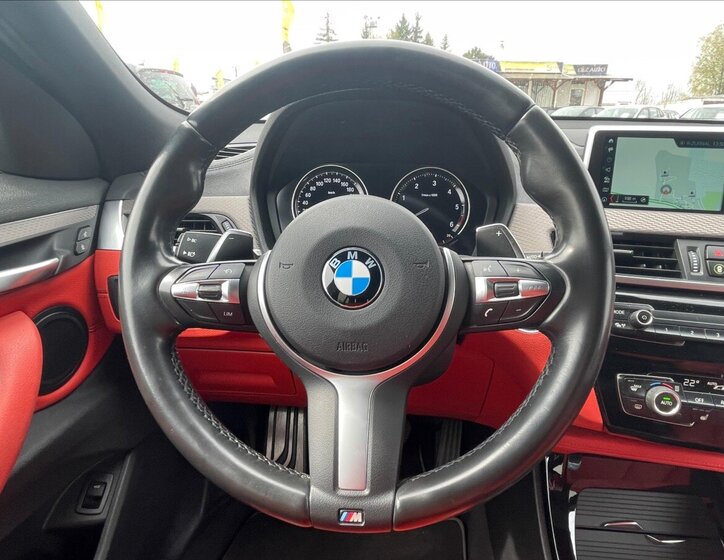 BMW X2 SUV / Terénní 2,0 l 140 kw
