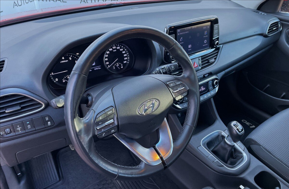 Hyundai i30 Kombi 998,0 88 kw