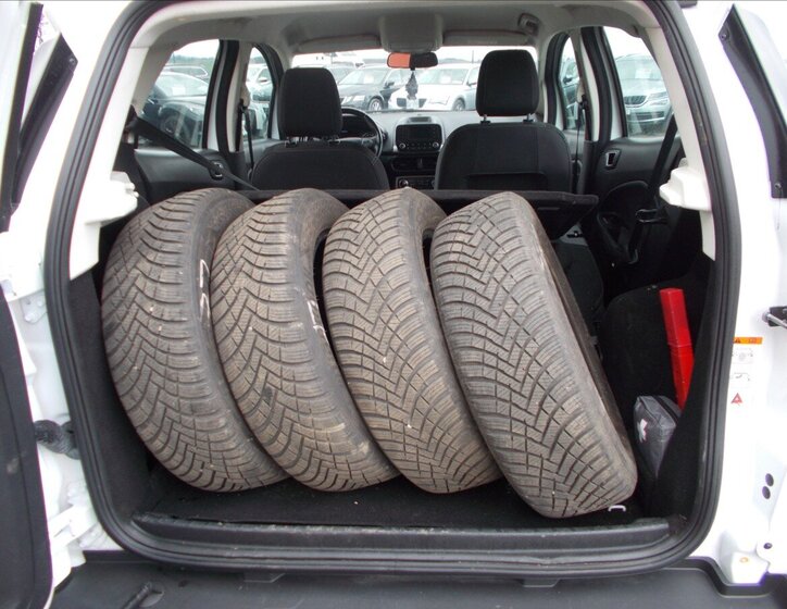 Ford EcoSport SUV / Terénní 998,0 92 kw