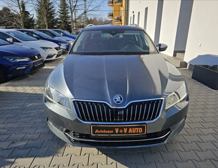 Škoda Superb Kombi 2,0 l 140 kw