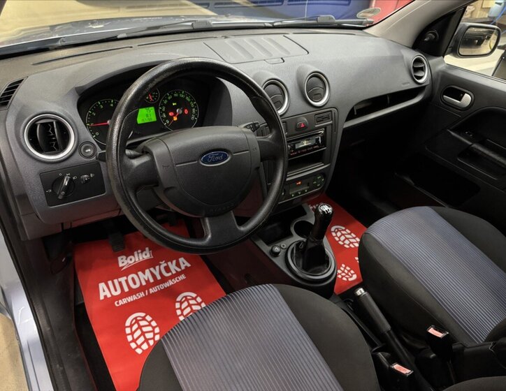 Ford Fusion Hatchback 1,4 l 59 kw