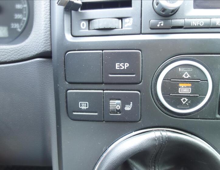 Volkswagen Multivan 30