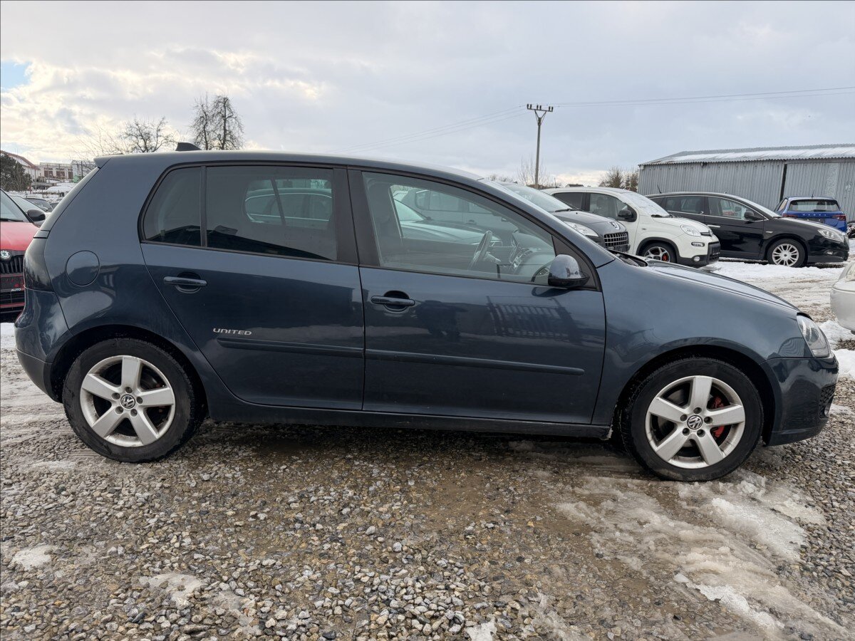 Volkswagen Golf Hatchback 1,4 l 90 kw