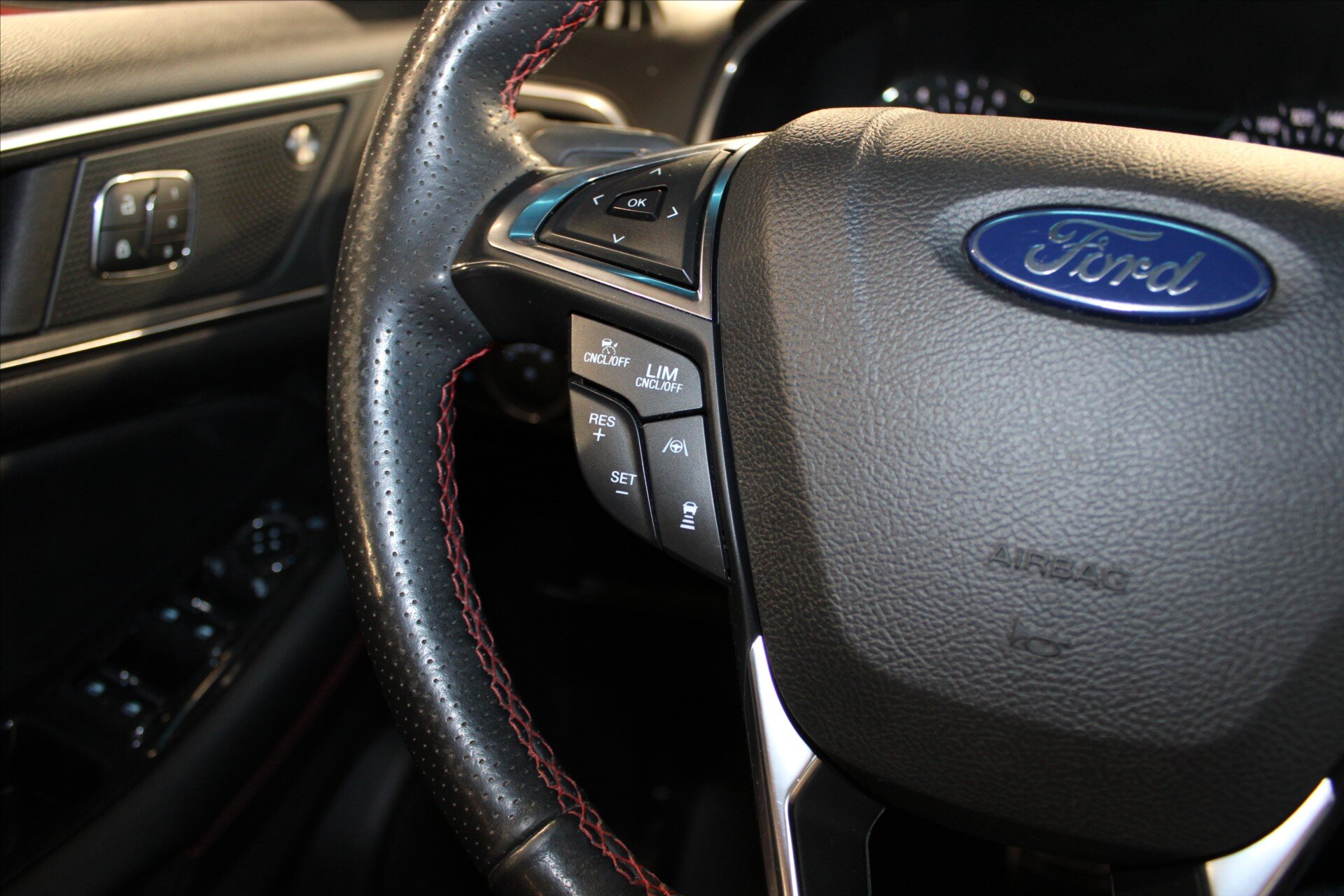 Ford Edge SUV 2,0 l 175 kw