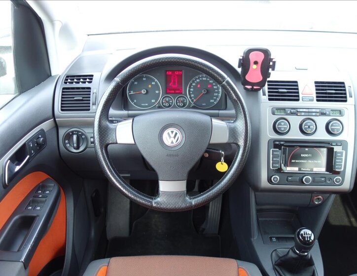Volkswagen Touran MPV 2,0 l 103 kw