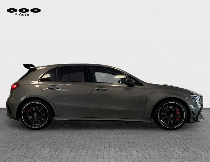 Mercedes-Benz Třídy A 6