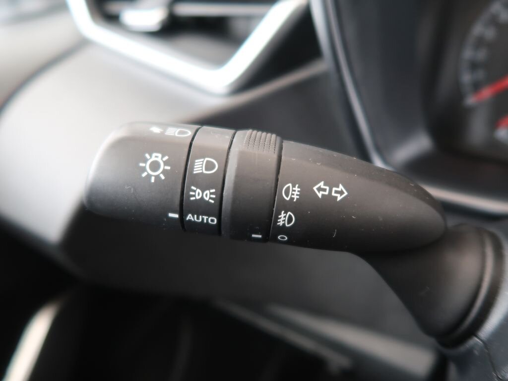 Toyota Corolla Sedan 1,5 l 92 kw