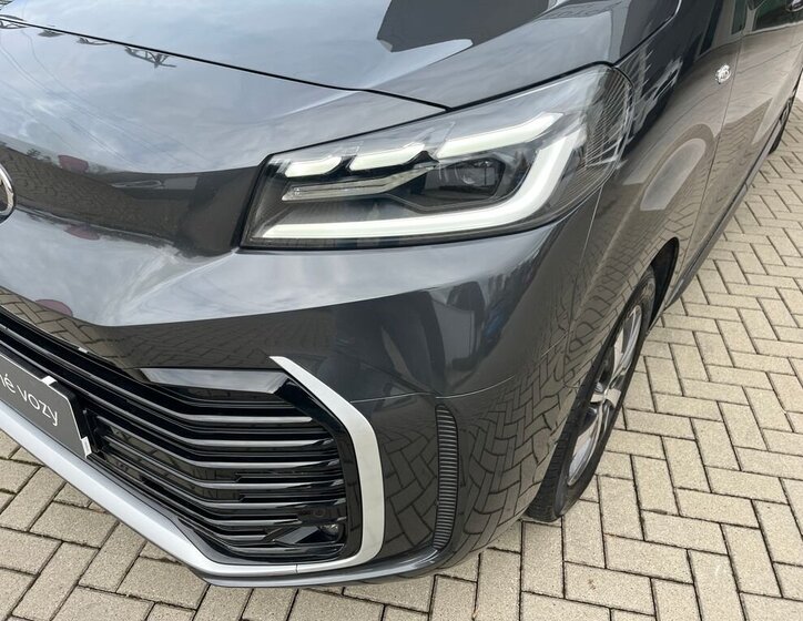 Toyota ProAce Verso 10