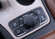 Jeep Grand Cherokee 22