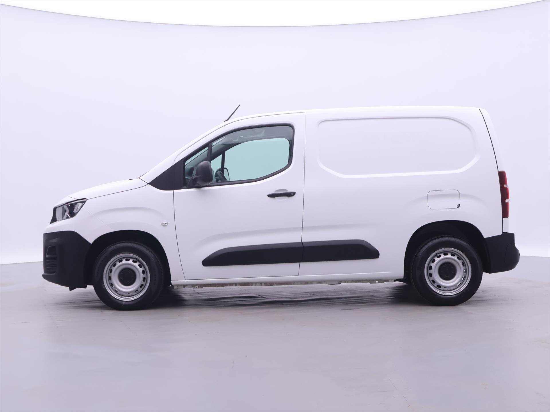 Peugeot Partner Ostatní 1,5 l 75 kw