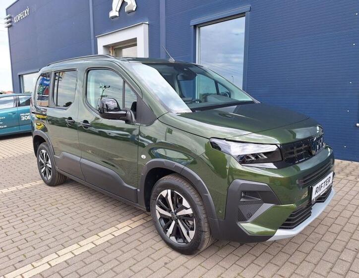 Peugeot Rifter 5