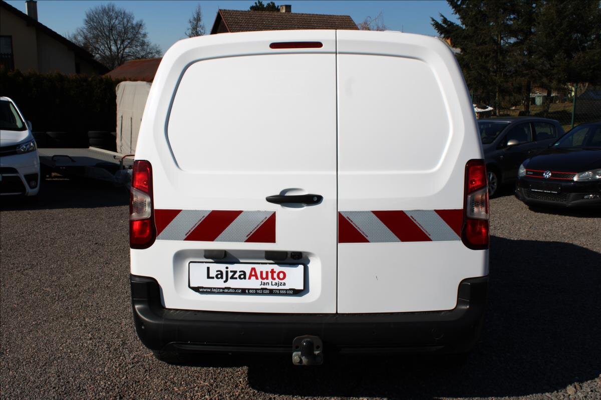 Opel Combo Skříň 1,5 l 96 kw