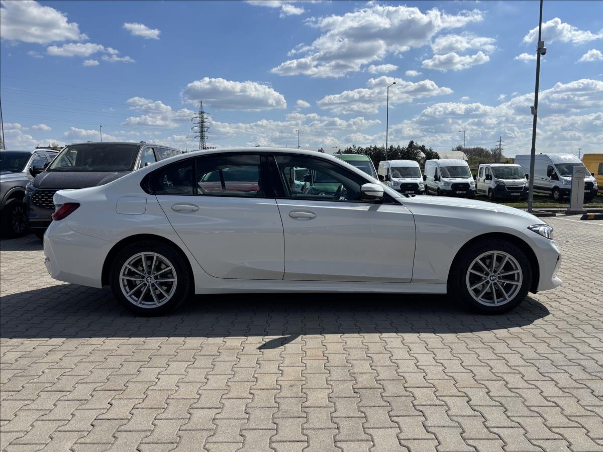 BMW Řada 3 Sedan / Limuzína 2,0 l 115 kw