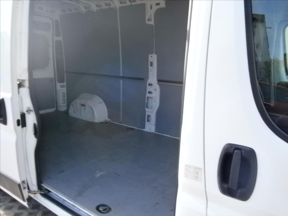 Citroën Jumper Skříň 2,2 l 110 kw