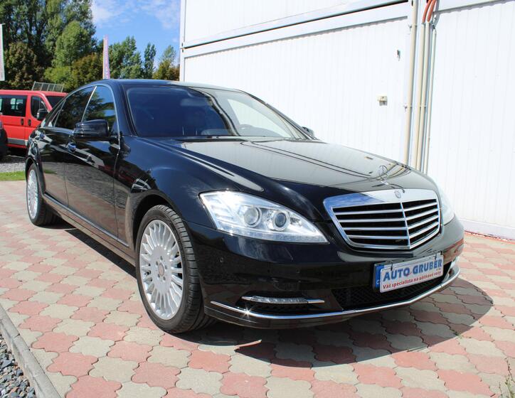 Mercedes-Benz Třídy S 2