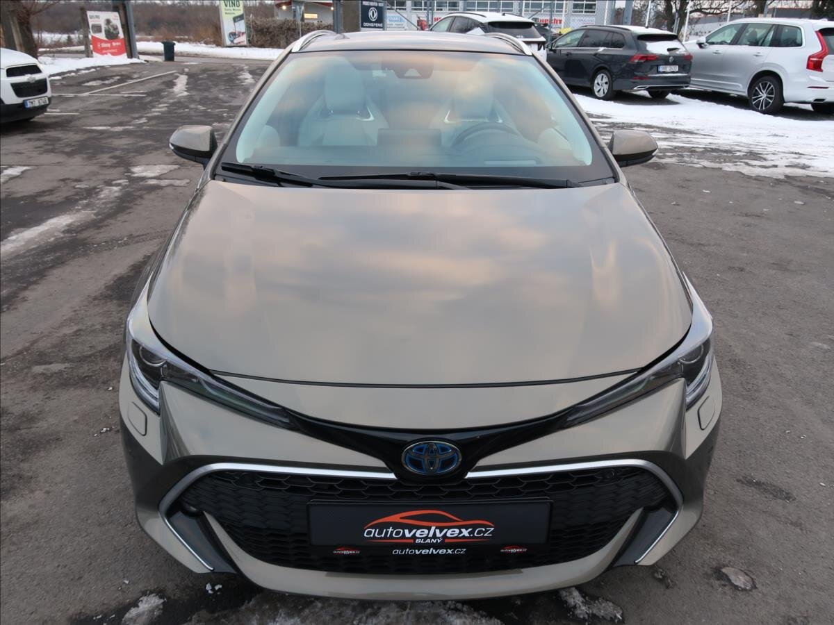 Toyota Corolla Kombi 2,0 l 132 kw