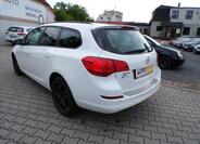 Opel Astra 4