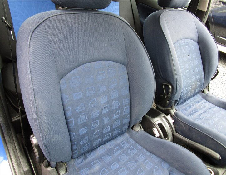 Peugeot 206 Hatchback 1,1 l 44 kw