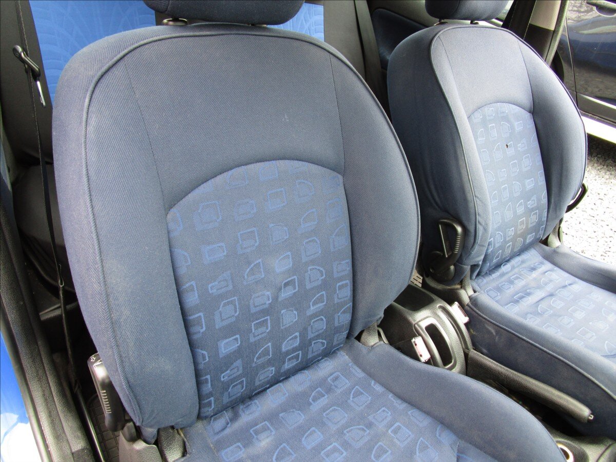 Peugeot 206 Hatchback 1,1 l 44 kw