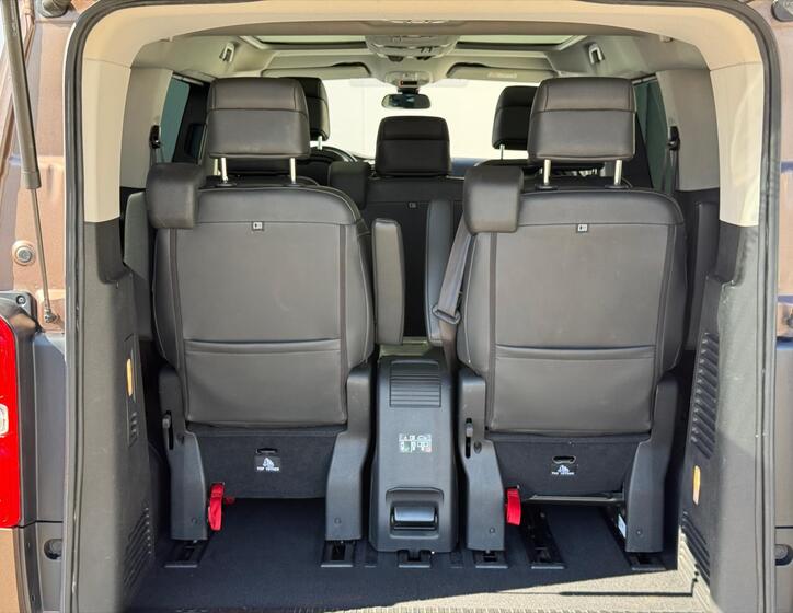 Toyota ProAce Verso 12