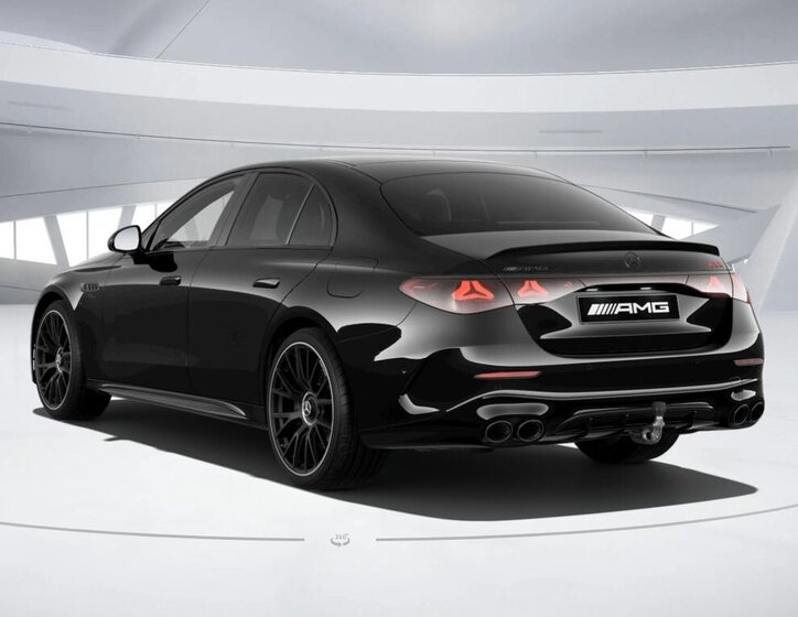 Mercedes-Benz Třídy E 4