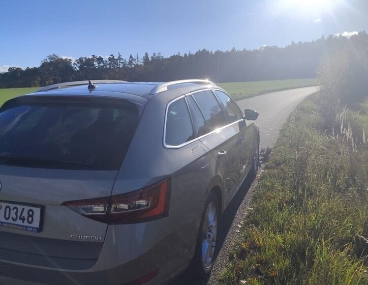 Škoda Superb Kombi 0,0 0