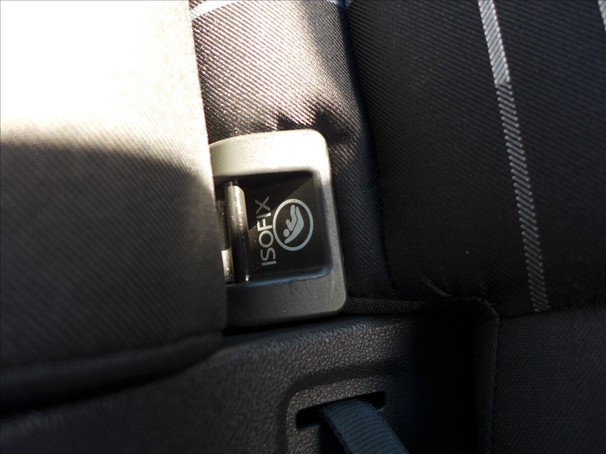 Volkswagen Golf Sportsvan Kombi 1,2 l 63 kw