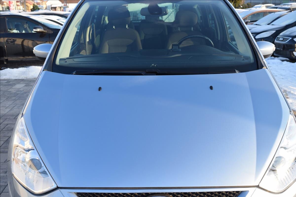 Ford S-MAX MPV 2,0 l 107 kw