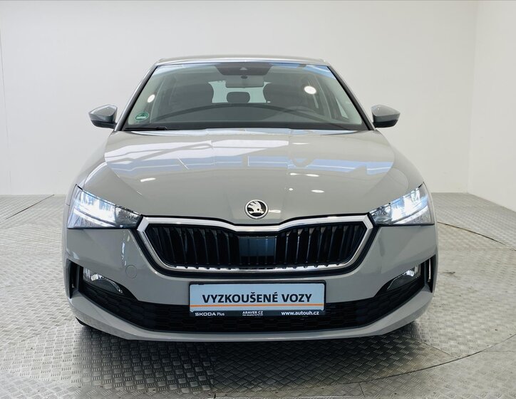 Škoda Scala 4