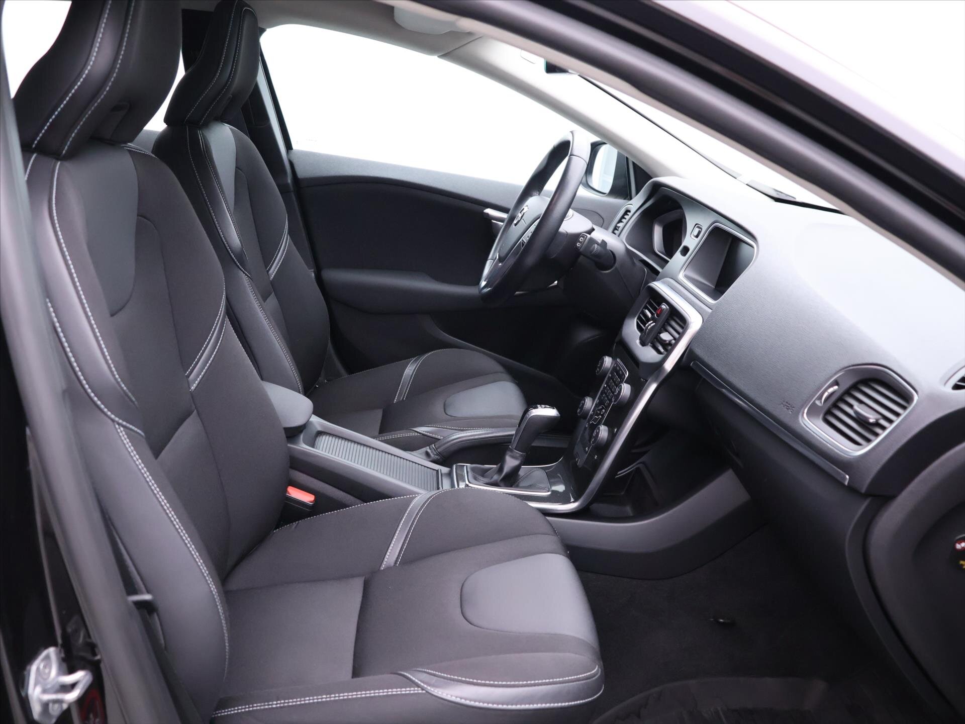 Volvo V40 Hatchback 2,0 l 88 kw