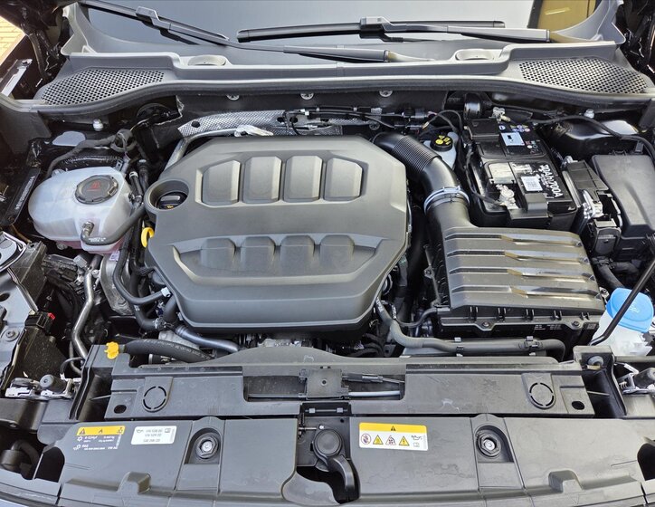 Cupra Formentor SUV / Terénní 2,0 l 140 kw