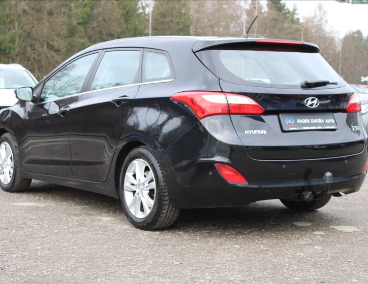 Hyundai i30 Kombi 1,6 l 88 kw
