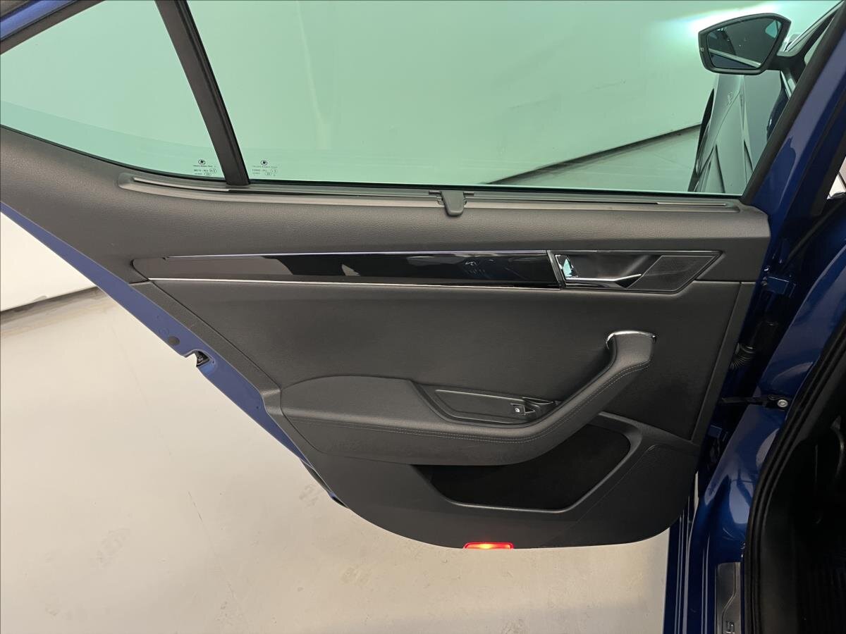 Škoda Superb Liftback 2,0 l 147 kw