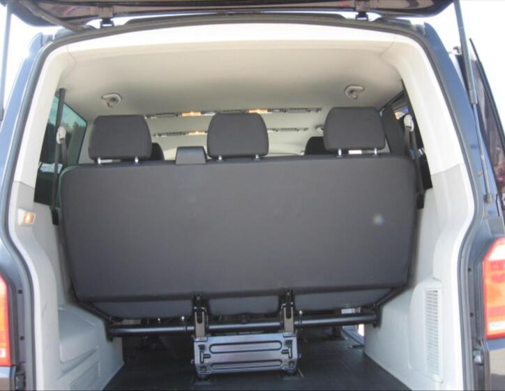 Volkswagen Caravelle 15