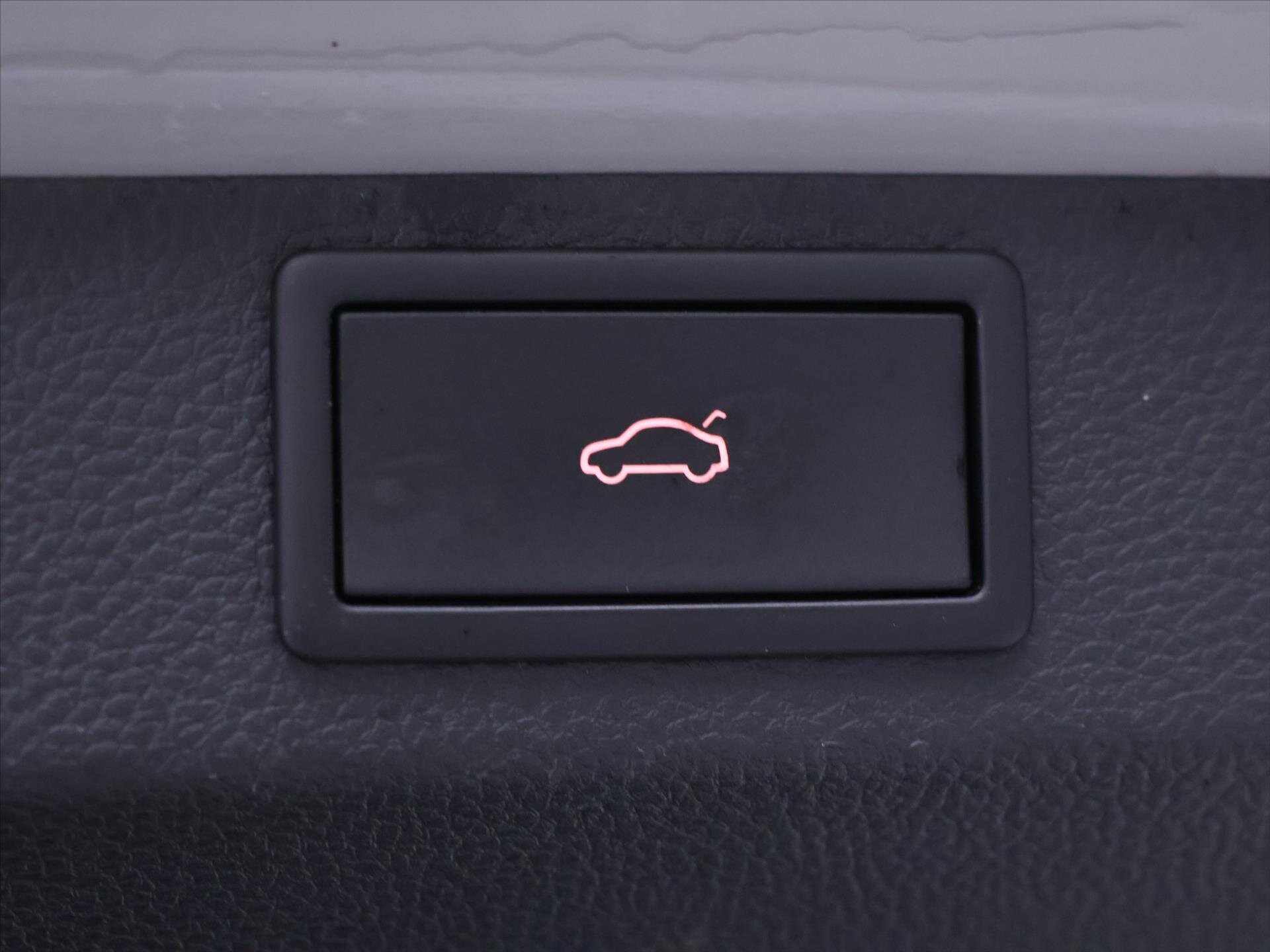 Škoda Karoq SUV 2,0 l 85 kw