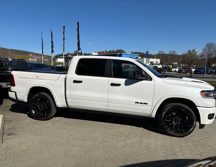 Dodge RAM Pick-up 3,0 l 403 kw