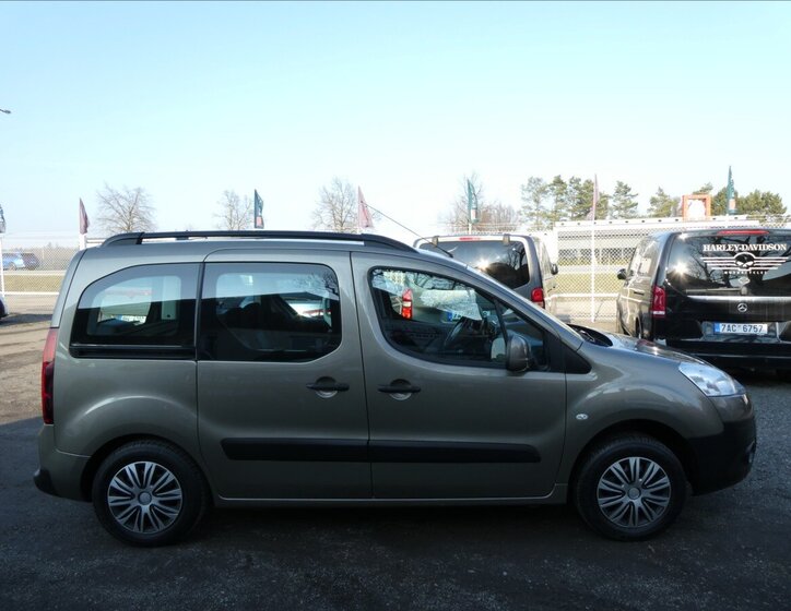 Peugeot Partner Tepee MPV 1,6 l 88 kw